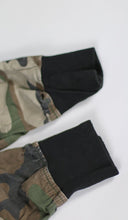 Load image into Gallery viewer, Camo Cargo Jogger