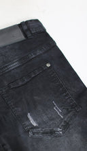 Load image into Gallery viewer, Black Gnu Zipper Jean
